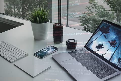 ombre, développeur, dev, code, lentille, minimal, trackpad, clavier, la magie, Souris, 35, fléchir, rapide, php, Kevin, blake, max, café, codeur, table, plante, La technologie, Technologie sans fil, personne, à l'intérieur, nature morte, la communication, vue grand angle, publication, verre - matériel, portable, lien, la fenêtre, la nature, plante en pot, ordinateur, transparent, journée, arbre, plante d'appartement, 5K, CC0, domaine public, libre de droits
