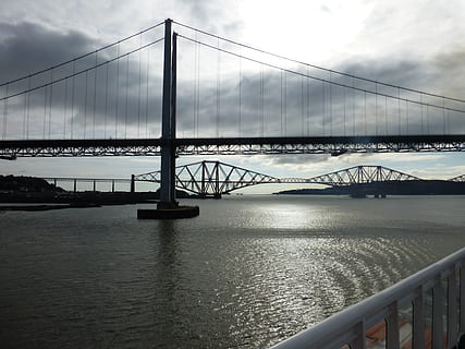 bro, elv, videre, himmel, vann, landemerke, edinburgh, transport, skyer, jernbane bro, landskap, skumring, bygget struktur, bro - menneskeskapte struktur, arkitektur, forbindelse, sky - himmel, prosjektering, hengebro, natur, reisemål, reise, turisme, dag, utendørs, bukt, lang, 4K, CC0, offentlig domene, opphavsrett gratis