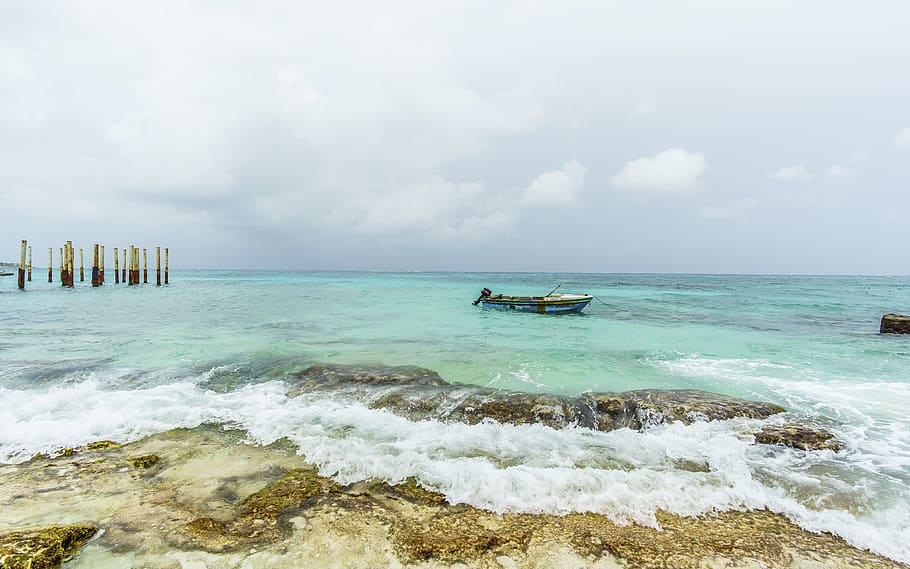 Oceano, bote, muelle, olas, Colombia, mar, agua, cielo, horizonte sobre el agua, paisajes - naturaleza, horizonte, belleza en la naturaleza, playa, movimiento, nube - cielo, tierra, barco náutico, transporte, día, ola, naturaleza, modo de transporte, deporte acuático, deporte, al aire libre, poder en la naturaleza, color turquesa, 2K