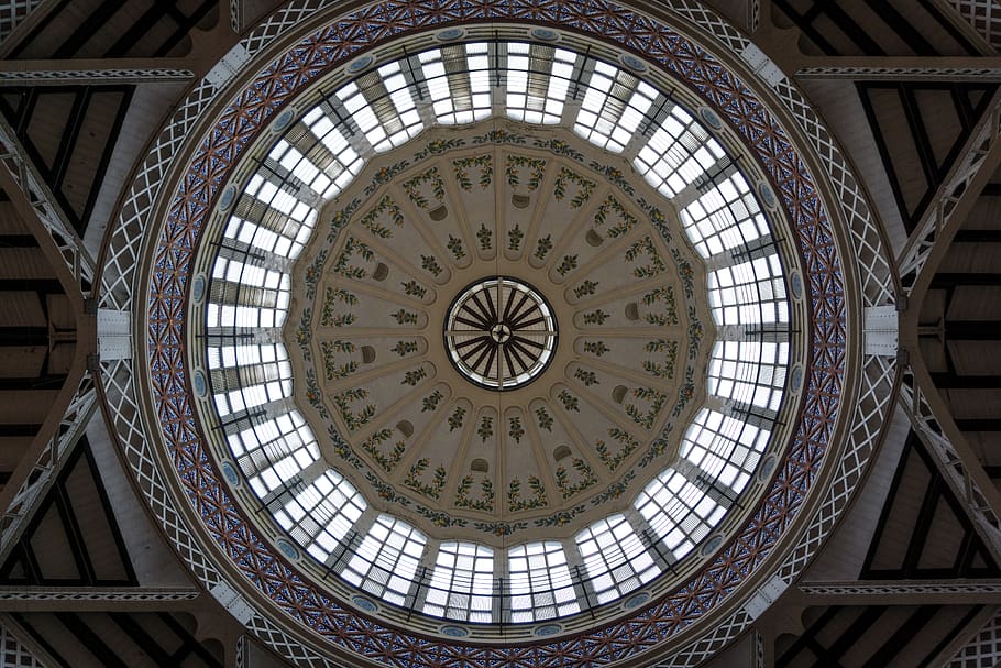 budova, architektura, věž, hodinová věž, okno, Španělsko, valencia, střešní okno, trh, detail, sklenka, oběžník, design, centrální, strop, apsida, kupole, bydlení, strop klenby, stavba, vzor, geometrický tvar, uvnitř, kopule, kruh, tvar, nikdo, nízký úhel pohledu, přímo pod, den, architektonický prvek, destinace, umění a řemesla, vyšperkovaný, architektura a umění, nástěnná malba, 5K