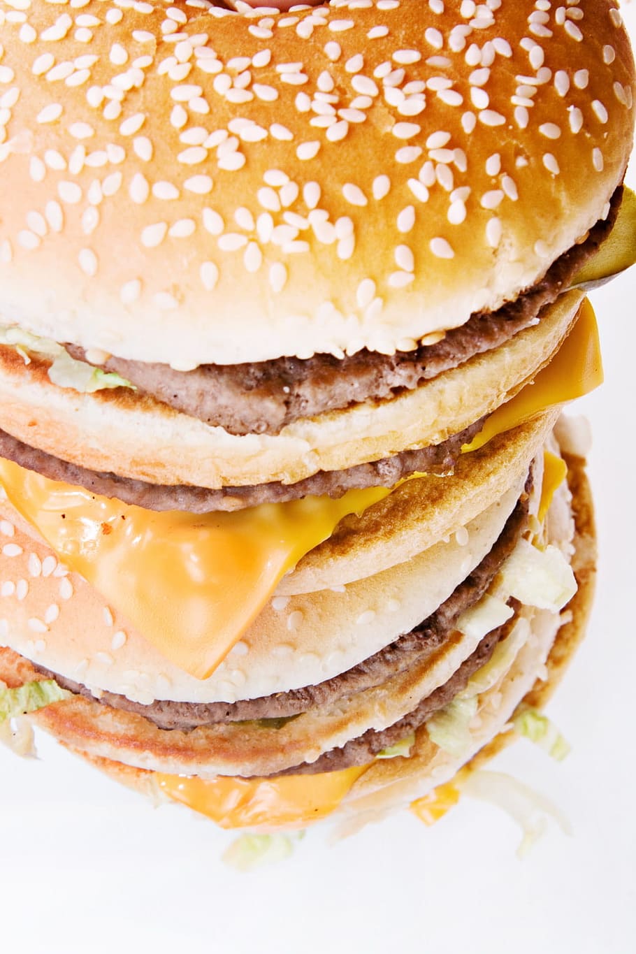 chléb, hnědý, drdol, hamburger, čedar, sýr, cheeseburger, klasický, detailní, barva, barvitý, vařené, kuchyně, Lahodné, strava, večeře, jíst, rychle, Tlustý, jídlo, čerstvý, grilovaný, ikona, izolovaný, šťavnatý, listový salát, oběd, majonéza, maso, výživa, objekt, cibule, piknik, salát, sendvič, omáčka, semínko, sezam, singl, Svačina, Chutný, rajče, nezdravý, jídlo a pití, připraven jíst, svěžest, stálý život, detail, nezdravé stravování, nikdo, požitek, Fast Food, uvnitř, deska, pokušení, pečený, sladké jídlo, snídaně, 1080P