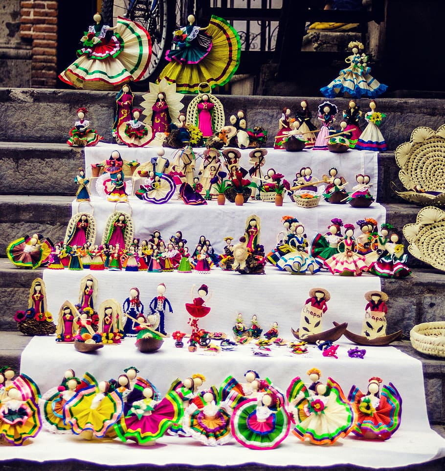 mexicà, chapala, a la venda, elecció, multicolor, variació, gran grup d'objectes, abundància, col · lecció, arranjament, cap gent, venda al detall, mercat, Paradeta, pantalla, dia, art i artesania, visualització al detall, venda, creativitat, negocis, natura morta, motiu floral, mercat de carrer, 2K