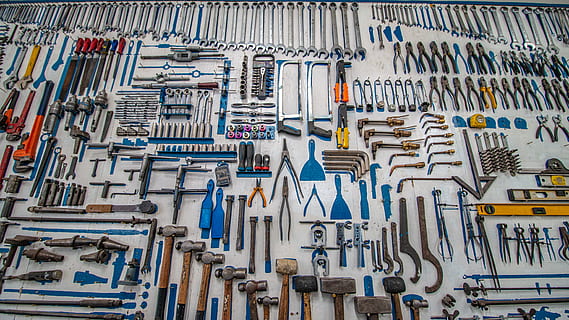 handheld tool lot, ayacucho, peru, tools, home repair, spanner, do it yourself, lined up, order, diy, hammer, saw, tool, art, modern art, obsession, large group of objects, no people, choice, abundance, work tool, variation, architecture, day, collection, full frame, backgrounds, hanging, high angle view, built structure, building exterior, outdoors, building, close-up, 5K, CC0, public domain, royalty free