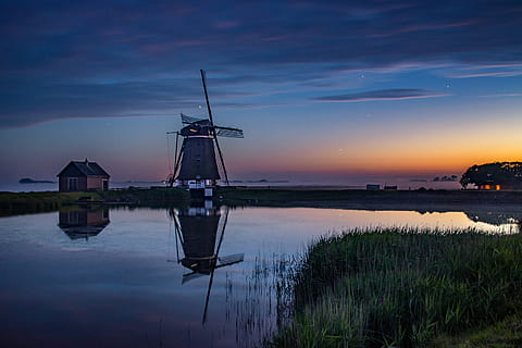 molí de vent, nit, cel, posta de sol, paisatge, naturalesa, molí, Països Baixos, Holanda, exposició llarga, fosc, estrella, fotografia nocturna, vespre, estiu, europa, reflexió, llac, estany, aigua, dic, arquitectura, núvol - cel, bellesa a la natura, estructura construïda, escenics - natura, energia renovable, exterior de l'edifici, energia eòlica, turbina, energia alternativa, aerogenerador, tranquil·litat, cap gent, molí de vent tradicional, a l'aire lliure, 2K, CC0, domini públic, lliure de regalies