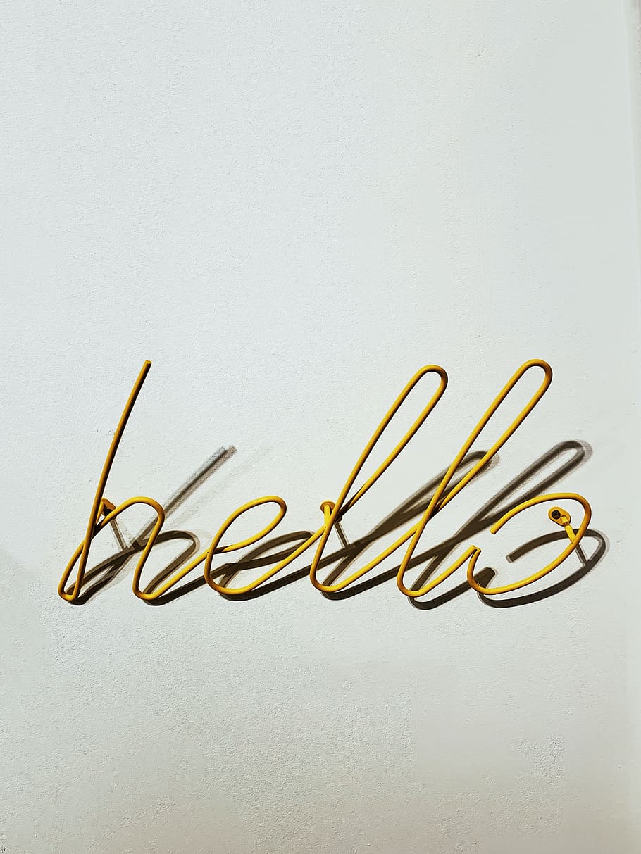hola text, text, escriptura a mà, armament, dinamita, arma, bomba, cal·ligrafia, Hola, carta, signatura, autògraf, raqueta, raqueta de tennis, etiqueta, pàgina, alfabet, pissarra, dalia, flor, tir de l'estudi, fons blanc, a l'interior, clip de paper, guió occidental, cap gent, còpia espai, comunicació, clip, primer pla, natura morta, tallar, metall, grup d'objectes, subministrament d’oficina, negocis, oficina, color daurat, fet per l'home, 4K
