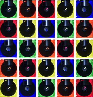 colorate, transparent, tehnologie, date, medii de stocare, floppy disk, multi colorate, muzică, zgomot, echipament audio, fundaluri, consecutiv, arta culturii și divertismentului, unul langa altul, cadru complet, viata de noapte, vorbitor, în interior, recipient, oameni, variație, grup mare de obiecte, aparat de fotografiat - echipament fotografic, Colectie, Violet, disco dans, 5K, CC0, domeniu public, fără drepturi de autor