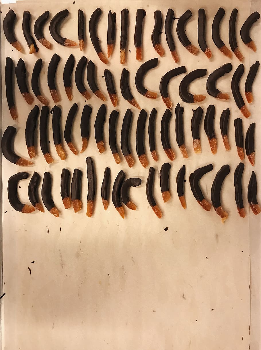 text, kakao, kuchyně, oranžový, lepit, čokoláda, pečivo, rukopis, kaligrafie, jídlo, dopis, volnočasové aktivity, stopa, taneční póze, dráp, háček, skvrna, fosilní, toulec, podkova, nikdo, uvnitř, celý rám, jídlo a pití, stálý život, pozadí, detail, sladké jídlo, požitek, velká skupina objektů, vzor, pokušení, sladký, vysoký úhel pohledu, dezert, bok po boku, v řadě, hojnost, opakování, 2K