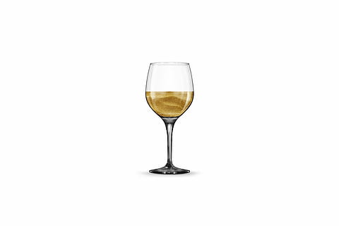 Glas, Wein, Getränk, Sand, trocken, Februar, weich, feiern, Bar, Cocktail, Feier, Jahrestag der, Studioaufnahme, Essen und Trinken, Erfrischung, weißer Hintergrund, Weinglas, Stillleben, Alkohol, drinnen, keine Leute, kopieren sie platz, Glas - Material, ausgeschnitten, Nahansicht, Trinkglas, Haushaltsausstattung, Frische, transparent, 5K, CC0, gemeinfrei, lizenzfrei