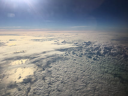 Cloudscape, volo, sopra le nuvole, bianca, blu, cielo, vista aerea, nuvola - cielo, scenics - natura, bellezza nella natura, scena tranquilla, la tranquillità, nessuno, idilliaco, natura, luce del sole, ambiente, aereo, all'aperto, giorno, soffice, veicolo aereo, morbidezza, meteorologia, sopra, 4K, CC0, dominio pubblico, privo di copyright