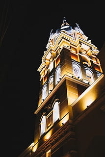 edifici, torre, arquitectura, Torre del Rellotge, religió, Déu, nit, catedral, cartagena, llums, rellotge, fletxa, campanar, ciutat, urbà, metròpolis, va parlar, màquina, vista d’angle baix, estructura construïda, exterior de l'edifici, il·luminat, cap gent, cel, naturalesa, còpia espai, finestra, el passat, cel clar, a l'aire lliure, història, temps, lloc de culte, 8K, CC0, domini públic, lliure de regalies