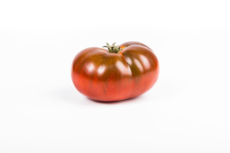 appelsin tomat, tomat, grøntsag, mad, flora, plante, fremstille, hvid, veganer, vegetarisk, rød, sund og rask, organisk, voksen, høst, moden, salat, frugt, minimal, enkelt objekt, hvid baggrund, sund kost, mad og drikke, velvære, studio skud, friskhed, skåret ud, ingen mennesker, tæt på, indendørs, skinnende, rå fødevarer, kopiere plads, ingrediens, snack, 5K