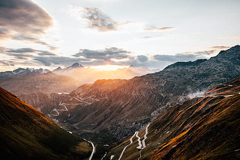 Antenne, Aussicht, Berg, tagsüber, Wolke, bestehen, Sonnenuntergang, Grün, Gelb, Gipfel, Bergrücken, Horizont, Landschaft, Himmel, Orange, Bergstraße, wolkig, Sonne, See, Tal, Herbst, Schweiz, Natur, Schnee, draußen, szenen, Gebirge, europäische alpen, Reise, Schönheit in der Natur, Sonnenlicht, Eis, Rock - Objekt, Sommer-, wolke - himmel, Wandern, Europa, Hügel, Blau, Winter, hoch oben, Sonnenaufgang - Morgendämmerung, Gletscher, Tourismus, Nebel, Asien, keine Leute, Umgebung, große Höhe, Himalaya, Jahreszeit, berühmter Platz, kalte Temperatur, Wolkengebilde, ländliche Szene, Morgen, Wald, Reiseziele, 5K, CC0, gemeinfrei, lizenzfrei