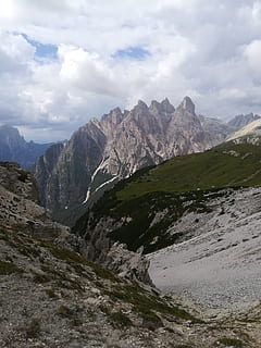 pegunungan Alpen, alam, gunung, di luar rumah, pegunungan, lereng, puncak, provincia di belluno, jalan tanpa nama, petualangan, aktivitas santai, awan, dolomit, Italia, teratas, Es, perumahan, bangunan, pedesaan, pemandangan, langit, lingkungan Hidup, awan - langit, keindahan di alam, scenics - alam, tidak ada orang, adegan yang tenang, adegan non-urban, ketenangan, hari, batu, tanah, lembah, puncak gunung, jarak, 4K, CC0, domain publik, bebas royalti