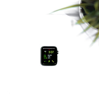 jablko, hodinky, ios, čistý, estetický, minimální, bílý, zelená, minimalismus, tech, hodiny, číslo, uvnitř, studio shot, nikdo, čas, detail, kopie prostor, technologie, bílé pozadí, digitální hodiny, stálý život, sdělení, digitální displej, budík, vystříhnout, jeden objekt, Příroda, zdravotnictví a lékařství, 2K, CC0, veřejná doména, bez autorských práv