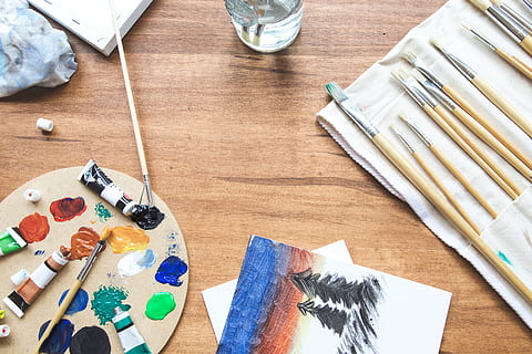 pensler, palet, & Amp;, lærred foto, baggrunde, flatlay, håndværk / DIY, skole, skrivning, kunst, uddannelse, maleri, bord, lærred, træ, høj vinkel visning, træ - materiale, stilleben, indendørs, børste, pensel, Kunst og håndværk, håndværk, ingen mennesker, papir, kunst og håndværk udstyr, kreativitet, tæt på, stor gruppe af objekter, pen, udstyr, blyant, multi farvet, skriveinstrument, akvarel maling, 4K