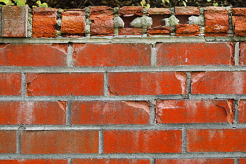 Wand, Backstein, rot, Ziegel, Textur, Mauerwerk, Pierre, Granatwerfer, Blöcke, die Architektur, rustikal, Dekoration, Ziegelwand, Wandbau - Funktion, gebaute Struktur, keine Leute, Hintergründe, Tag, Vollbild, texturiert, Muster, Nahansicht, draußen, braun, in einer Reihe, Wiederholung, Gebäudehülle, Kunst und Handwerk, 2K, CC0, gemeinfrei, lizenzfrei