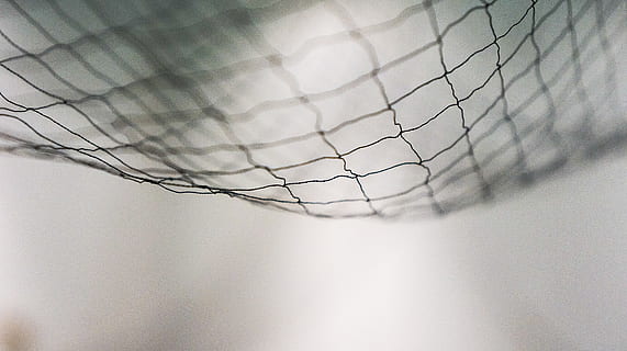 netto, Materiale, struttura, modello, macro, avvicinamento, Rete, maglia, filo, filato, pesca, attrezzatura, in casa, nessuno, natura, messa a fuoco selettiva, singolo oggetto, reticolato, acqua, giorno, movimento, sport, rete - attrezzature sportive, vulnerabilità, metallo, ombra, fragilità, 2K, CC0, dominio pubblico, privo di copyright