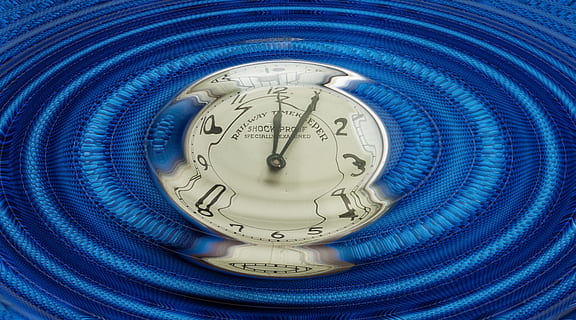 clock, wave, period, time, fear, present, shops, business meeting, baiting, moment, months, perspective, planning, relativity, stress, hours, days, dreams, meeting, watches, appointment, past, transience, forward, blue, no people, indoors, machinery, number, close-up, technology, metal, architecture, shape, accuracy, equipment, single object, instrument of measurement, clock face, backgrounds, transportation, illuminated, complexity, silver colored, power supply, 4K
