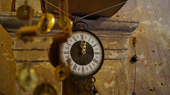 time, clock, prop, pointer, clock face, nostalgia, wood - material, no people, old, close-up, indoors, equipment, watch, antique, metal, number, still life, retro styled, roman, history, instrument of time, accuracy, pocket watch, minute hand, 5K, CC0, public domain, royalty free