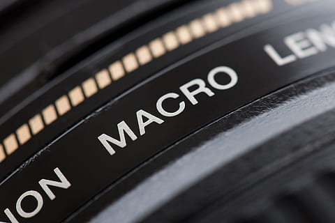 a închide, macro, obiectiv, obiect, aparat foto, fotografie, pasiune, tehnologie, fotografii tematice, comunicare, selectiv, aparat de fotografiat - echipament fotografic, text, echipament fotografic, nici o persoana, western script, număr, în interior, culoare neagră, cadru complet, să se concentreze asupra primelor elemente, extreme close-up, arta culturii și divertismentului, fundaluri, industrie, echipament, camera digitala, 2K, CC0, domeniu public, fără drepturi de autor