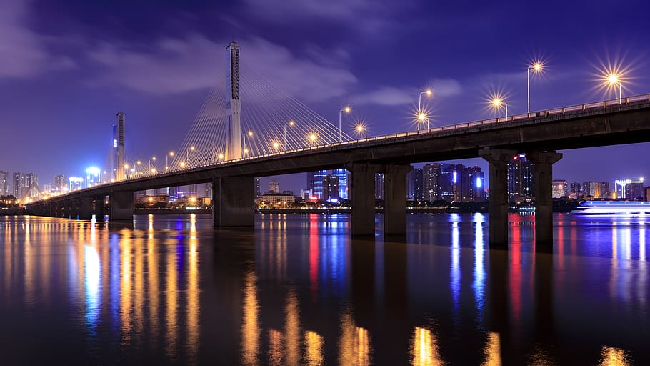 Changsha, vista nocturna, pont, arquitectura, estructura construïda, reflexió, il·luminat, nit, aigua, transport, destinacions de viatge, pont - estructura feta per l'home, connexió, ciutat, riu, cel, naturalesa, Pont en suspensió, enginyeria, núvol - cel, vespre, columna arquitectònica, paisatge urbà, a l'aire lliure, llum, vida nocturna, 5K