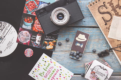 flatlay, aparat foto, Blogger, proiecta, articole, stil, vedere în unghi mare, masa, natură moartă, publicare, text, nici o persoana, în interior, carte, mancare si bautura, alimente, grup mare de obiecte, hârtie, aparat de fotografiat - echipament fotografic, comunicare, direct deasupra, fotografii tematice, prospeţime, recipient, reprezentare, 5K, CC0, domeniu public, fără drepturi de autor