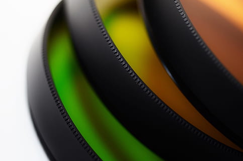 filtru, buchet, obiect, a închide, curea, Culoarea verde, arta culturii și divertismentului, Industrie cinematografică, plastic, rolă de film, culoare neagră, fotografii tematice, nici o persoana, abstract, galben, multi colorate, în interior, suflecate, curba, echipament, extreme close-up, studio shot, tehnologie, film de film, 4K, CC0, domeniu public, fără drepturi de autor