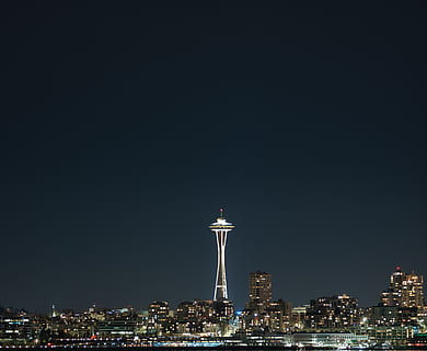 aguja espacial, seattle, naturaleza, al aire libre, urbano, edificio, pueblo, ciudad, arquitectura, torre, aguja, campanario, metrópoli, edificio de oficinas, Alto, noche, barrio, astronomía, espacio exterior, espacio, universo, paisaje, exterior del edificio, estructura construida, cielo, paisaje urbano, altura maxima, rascacielos, destinos de viaje, copia espacio, edificio de oficinas exterior, iluminado, nadie, cielo limpio, horizonte urbano, moderno, comunicaciones globales, 2K, CC0, dominio público, libre de derechos
