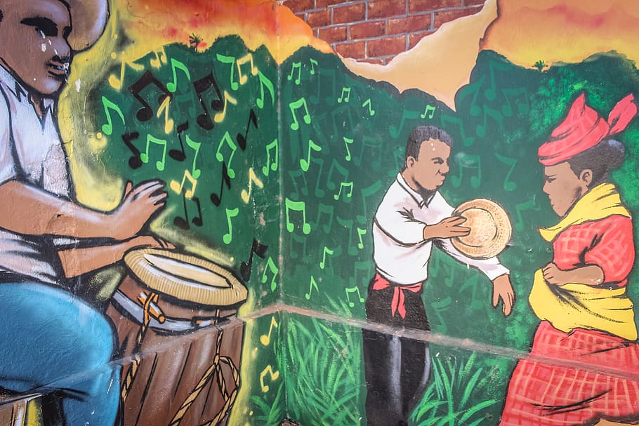 humà, persona, guyane, Caiena, tambor, instrument musical, percussió, activitats de lleure, músic, guyana, graffiti, música, festa, art, gent, maó, conga, bateria, pintura, mural, creativitat, art i artesania, representació, homes, representació humana, funció de construcció de parets, dia, infància, nois, semblança masculina, nen, mascles, a l'aire lliure, activitat d'oci, naturalesa, roba casual, 5K