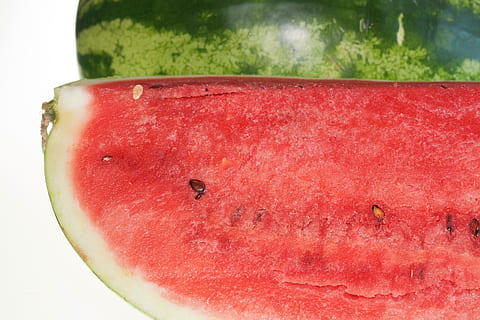 anguria, fetta, isolato, , bianca, cibo dolce, rosso, dieta, studio, cibo salutare, mangiare, salutare, vitamina, taglio, mangiare sano, melone, rinfresco, frutta, fresco, nutrizione, Salute, cibo, succoso, cibo e bevande, benessere, avvicinamento, freschezza, maturo, nessuno, seme, in casa, uno stile di vita sano, singolo oggetto, sezione trasversale, 4K, CC0, dominio pubblico, privo di copyright