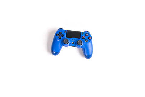 blu, sony dualshock 4, bianca, superficie, avvicinamento, colori, controllore, dispositivo, attrezzatura, telecomando da gioco, moderno, plastica, portatile, tecnologia, sfondo bianco, senza fili, copia spazio, girato in studio, in casa, ritagliare, singolo oggetto, nessuno, natura morta, giocattolo, rappresentazione, rappresentazione animale, Colore bianco, direttamente sopra, numero, Alimentazione elettrica, 4K, CC0, dominio pubblico, privo di copyright
