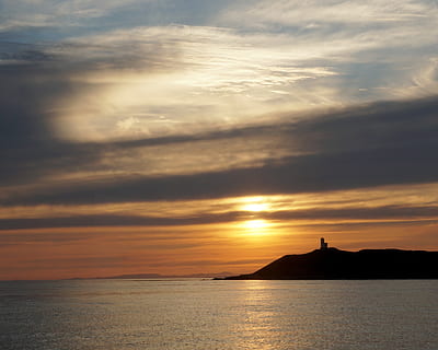 posta de sol, alaska, paisatge, núvols, taronja, cel, núvol - cel, aigua, escenics - natura, mar, bellesa a la natura, escena tranquil·la, tranquil·litat, color taronja, naturalesa, idíl·lic, horitzó, silueta, horitzó sobre l’aigua, cap gent, davant del mar, escena no urbana, llum solar, a l'aire lliure, 4K, CC0, domini públic, lliure de regalies