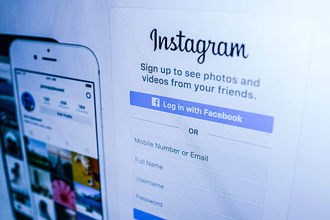 aplicació de instagram screengrab, accés, navegador, primer pla, dades, facebook, instagram, iniciar Sessió, modern, xarxa, en línia, pantalla, Mitjà de comunicació social, tecnologia, lloc web, World Wide Web, comunicació, text, guió occidental, cap gent, connexió, tecnologia sense fils, equips informàtics, a l'interior, ordinador, enfocament selectiu, monitor d’ordinador, dispositiu d’informació portàtil, Internet, Finances, telèfon intel·ligent, centrar-se en primer pla, negocis, interfaç gràfica d'usuari, 5K, CC0, domini públic, lliure de regalies
