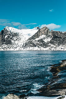 Bergalpen, Höhe, Wolken, kalt, Tageslicht, tagsüber, Umgebung, zing, Frost, eisig, frostiges Wetter, gefroren, Gletscher, hoch, Eis, See, Landschaft, Berggipfel, Gebirge, Berge, Natur, Naturfotografie, draußen, Felsen, felsig, szenisch, Jahreszeit, Himmel, Schnee, schneebedeckt, schneebedeckte Berge, Wasser, Wetter, Winter, Winterlandschaft, Schönheit in der Natur, Szenen - Natur, Meer, Blau, Berg, ruhige Szene, Tag, Ufergegend, Ruhe, Rock, keine Leute, Nicht-städtische Szene, Rock - Objekt, idyllisch, wolke - himmel, schneebedeckter Berg, türkisfarben, fließendes Wasser, 5K, CC0, gemeinfrei, lizenzfrei