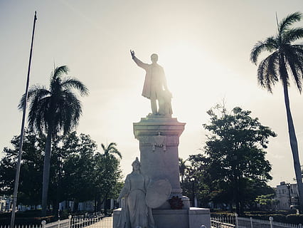 cuba, kunst og Håndverk, skulptur, representasjon, menneskelig representasjon, himmel, statue, tre, anlegg, palmetre, lav vinkel visning, arkitektur, tropisk klima, mannlig likhet, kreativitet, natur, kvinnelig likhet, dag, ingen folk, bygget struktur, håndverket, engel, 4K, CC0, offentlig domene, opphavsrett gratis