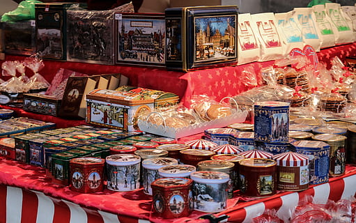 can, ginger, bread, gingerbread, object, metal, christmas, choice, variation, retail, large group of objects, market, for sale, arrangement, abundance, market stall, indoors, no people, food, business, small business, food and drink, collection, retail display, store, container, multi colored, sale, order, consumerism, 4K, CC0, public domain, royalty free