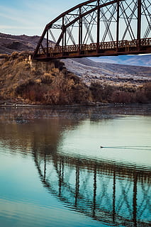 brown, truss bridge, body, water, bridge, infrastructure, reflection, connection, bridge - man made structure, built structure, architecture, nature, sky, transportation, river, no people, day, waterfront, tranquility, travel destinations, outdoors, tranquil scene, bay, 4K, CC0, public domain, royalty free