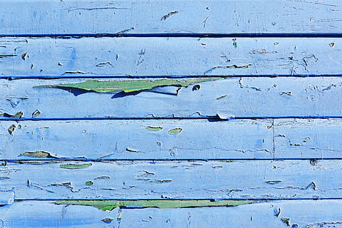 braune Planke, Holz, Vogel, Tier, Schiefer, Sperrholz, Pflanze, draußen, Natur, Wand, Teer, Text, Möbel, Tischplatte, Baum, Beton, Papier-, Brücke, Gebäude, Promenade, Hintergründe, Vollbild, texturiert, Blau, Holz - Material, alt, Wandbau - Funktion, Farbe, Muster, keine Leute, Nahansicht, verwittert, abschälen, gebaute Struktur, die Architektur, Tag, beschädigt, heruntergewirtschaftet, schmutzig, Holzverkleidung, Struktureffekt, 2K, CC0, gemeinfrei, lizenzfrei