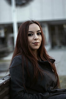 Lituània, kaunas, cabell llarg, adult jove, pentinat, una persona, cabell, bellesa, dona guapa, retrat, dones joves, cabell castany, centrar-se en primer pla, dones, mirant la càmera, estils de vida, adult, arquitectura, dia, a l'aire lliure, cuir, contemplació, adolescent, 5K, CC0, domini públic, lliure de regalies