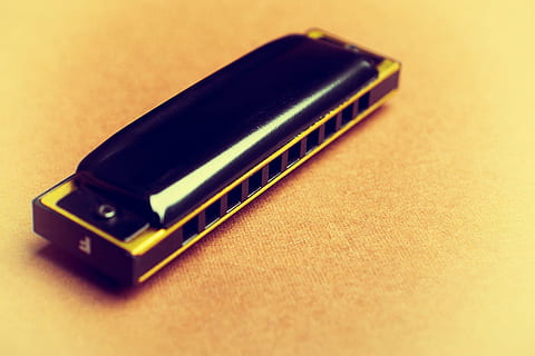 armonica, arpa, strumento, , armonica a bocca, boccaglio, musica, musicale, Nota, oggetto, organo, vecchio, singolo oggetto, tecnologia, connessione, comunicazione, tecnologia wireless, avvicinamento, sfondo colorato, in casa, nessuno, tavolo, attività commerciale, girato in studio, messa a fuoco selettiva, attrezzatura, moderno, scienza, ombra, inclinazione, attrezzatura informatica, natura morta, materiale elettrico, accessorio personale, organizzatore elettronico, 720P, CC0, dominio pubblico, privo di copyright