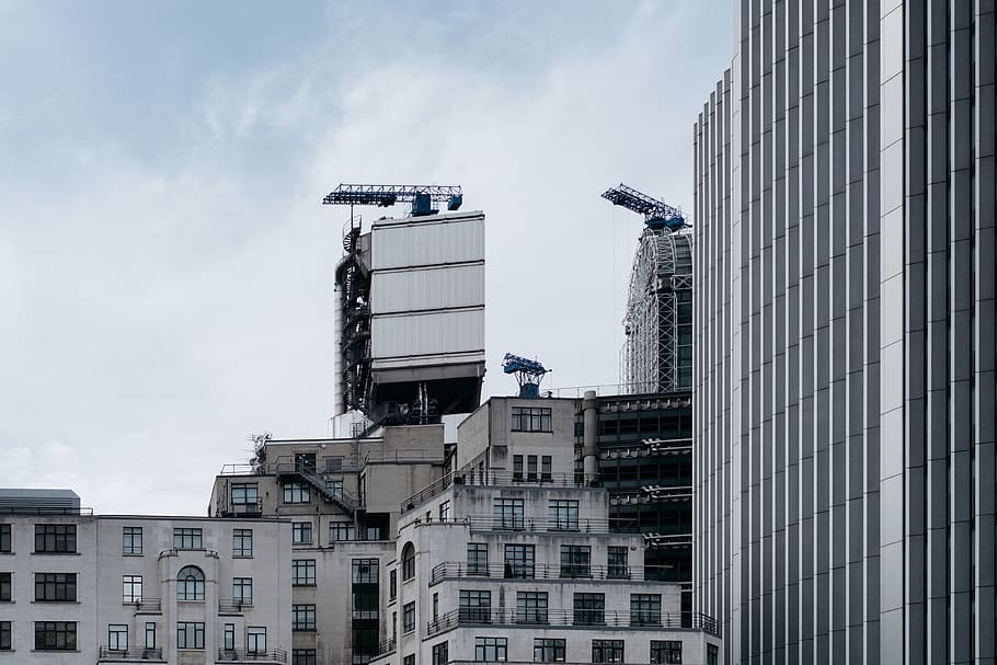 edifici, fujifilm, arquitectura, massiu, boig, cel, núvol, horitzó, gratacels, construcció, indústria, industrial, UK, Londres, exterior de l'edifici, estructura construïda, vista d’angle baix, ciutat, dia, núvol - cel, naturalesa, homes, treball, maquinària, persones reals, ocupació, a l'aire lliure, grua - maquinària de construcció, desenvolupament, industria de la construcció, exterior d’edifici d’oficines, 4K