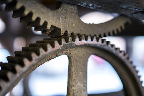 ferro, vecchio, Ingranaggio, parte della macchina, macchinario, attrezzatura, industria, metallo, avvicinamento, attrezzature di produzione, cooperazione, connessione, nessuno, attività commerciale, tecnologia, precisione, lavoro di squadra, interbloccato, concentrarsi sulle conoscenze acquisite, messa a fuoco selettiva, in casa, serrato, ruota, 5K, CC0, dominio pubblico, privo di copyright