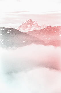 muntanya brumosa, cap gent, naturalesa, núvol - cel, dia, a l'aire lliure, cel, tranquil·litat, primer pla, bellesa a la natura, color rosa, menjar i beguda, escenics - natura, menjar, muntanya, escena tranquil·la, frescor, Color blanc, temperatura de fred, 5K, CC0, domini públic, lliure de regalies