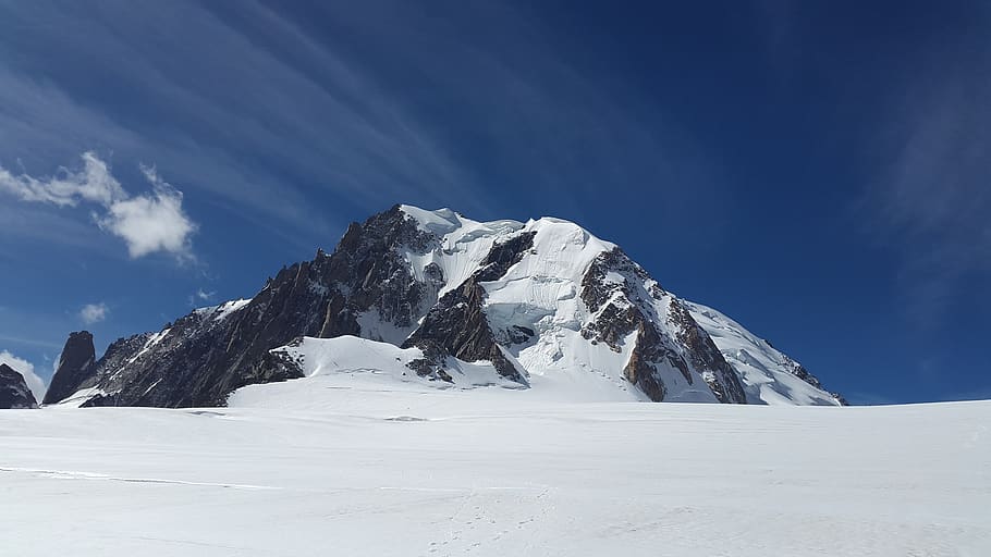 gris, blanc, gelada, foto de muntanya, durant el dia, cel blau, núvol, fred, alt, paisatge, muntanya, naturalesa, rocós, muntanya rocosa, cel, neu, nevat, hivern, temperatura de fred, núvol - cel, medi ambient, escenics - natura, bellesa a la natura, muntanya nevada, blau, cap gent, Serra, congelat, Color blanc, dia, gel, cim de muntanya, a l'aire lliure, clima extrem, poder a la natura, 4K