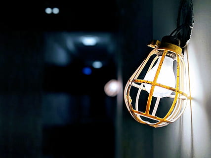 luce stroboscopica accesa, toronto, 406 adelaide st e, Canada, illuminazione, luce, lampada, insetto, animale, invertebrato, lanterna, sfera, lampadina, apparecchio di illuminazione, paralume, luce del sole, palcoscenico, acrobatico, schermo, display, elettronica, concentrarsi sulle conoscenze acquisite, nessuno, sospeso, in casa, singolo oggetto, avvicinamento, illuminato, caratteristica della parete, attrezzatura per l'illuminazione, natura morta, metallo, notte, color oro, elettricità, sport, decorazione, copia spazio, brillante, blu, viola, lampada elettrica, 4K, CC0, dominio pubblico, privo di copyright