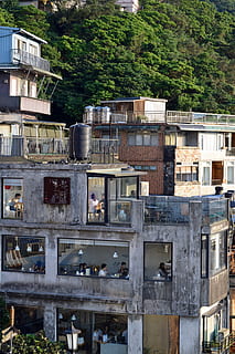 Taiwan, edifici, finestres, desenvolupament, clar, transparent, la vida, casa de te, te, cafeteria, construcció, costat de la muntanya, beure, pacífica, finestra, exterior de l'edifici, estructura construïda, arquitectura, arbre, planta, cap gent, dia, a l'aire lliure, naturalesa, ciutat, barri residencial, vell, reflexió, abandonat, vista d’angle alt, resistent, apartament, balcó, arruïnat, 2K, CC0, domini públic, lliure de regalies