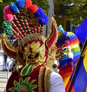 folklore, devoción, las flores, pilar, Zaragoza, celebracion, evento, Arte y artesanía, multi color, día, de cerca, centrarse en primer plano, representación, creatividad, nadie, arte, al aire libre, cultura de las artes y entretenimiento, representación animal, arquitectura, disfraz, azul, festival, Carnaval - evento de celebración, 4K, CC0, dominio público, libre de derechos