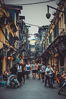 ha noi, arkitektur, by, bygning udvendig, gruppe af mennesker, bygget struktur, gade, rigtige mennesker, vejen frem, menneskemængde, retning, byliv, herrer, Kvinder, mennesker, byens gade, bygning, gå, dag, transportmidler, udendørs, 4K, CC0, offentligt domæne, royaltyfrie