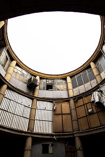 Iran, tehran, construită, vedere unghiulară joasă, arhitectură, nici o persoana, în interior, fereastră, sticlă - material, lucarnă, clădire, zi, cer, tavan, model, balustradă, geometrică, spațiu copie, natură, caracteristică arhitecturală, imediat mai jos, bogat ornamentat, 5K, CC0, domeniu public, fără drepturi de autor