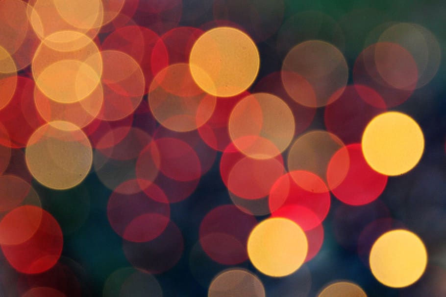 gul, rød, lys, dekoration, farverig, jul, advent, udendørs, belyst, sløret, nat, abstrakt, cirkel, geometrisk form, baggrunde, mønster, fik øje på, form, glødende, fest, belysningsudstyr, ingen mennesker, diskotek bold, bevægelse, sløret bevægelse, disco lys, funky, levende farve, tekstureret effekt, abstrakte baggrunde, natteliv, mættet farve, Stærkt oplyst, lilla, 4K